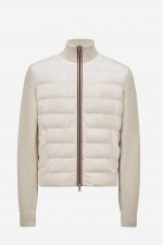 Hybrid-Jacke mit kontrastierenden Details in Creme