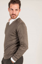 V - Pullover in Oliv/Braun