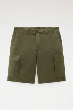 Cargo-Shorts aus Baumwolle in Oliv