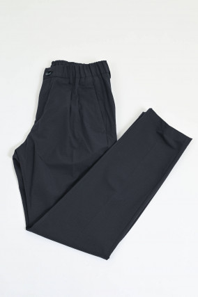 Seesucker Hose mit elastischem Bund in Navy