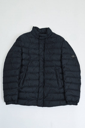 Gemusterte Daunenjacke in Midnight