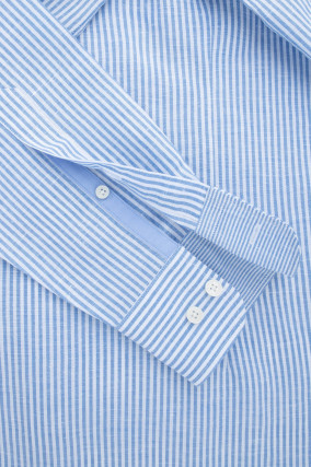 Gestreiftes Hemd in Blau/Weiß