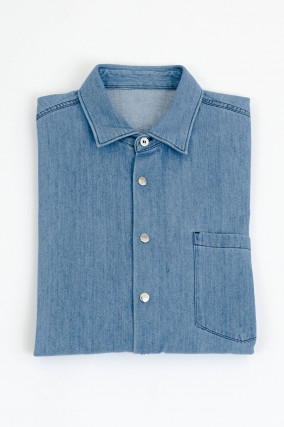 Jeanshemd in Mittelblau
