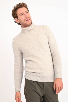 Rollkragenpullover aus Wollmix in Kalk