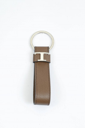 Schlüsselanhänger in Taupe